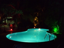 The Gardens and Pools are  stunning at night time!