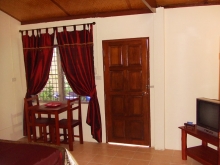 A lovely room and so close to  Rawai Beach!